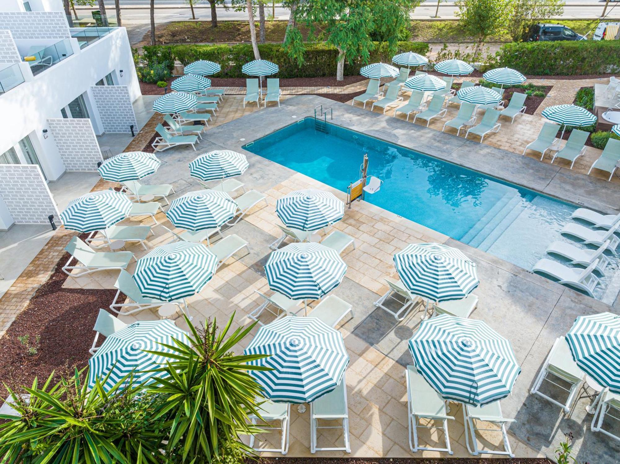 Cabot Las Velas Apartments Port de Pollença Ngoại thất bức ảnh
